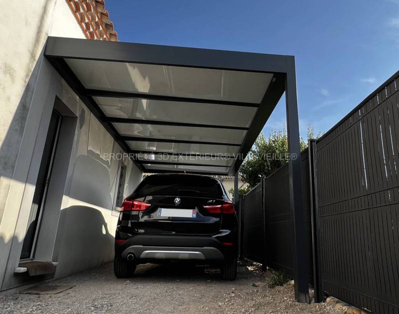 Vente et pose adossée d'un carport sur mesure un véhicule à Nîmes dans le 30