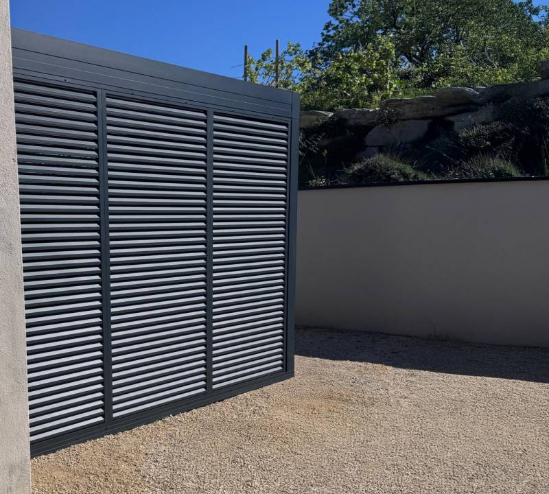 Fabrication de BSO sur mesure pour carport à Uzès dans le 30