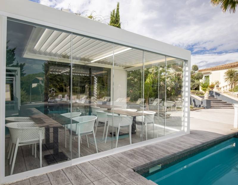 Pergola avec vitrage - jardin d'hiver sur mesure par 3d extérieur Occitanie