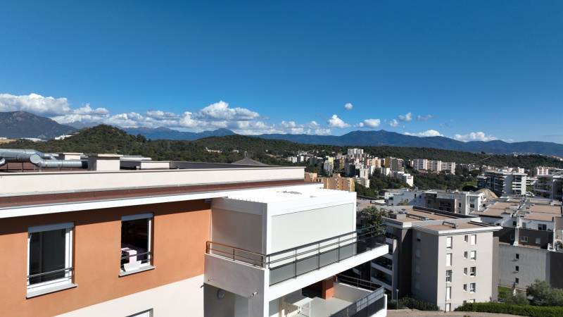Projet de couverture de terrasse à Ajaccio? 3D Extérieur Réalisation et installation près de Alata