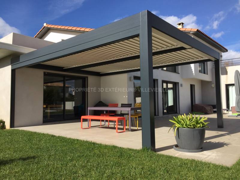 Pergola bioclimatique sur mesure pour une solution de protection solaire et un nouvel espace de vie extérieur installation à Lansargues dans l’Hérault (34)