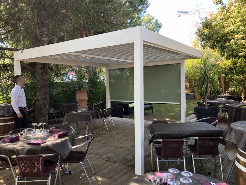  Pergola pour le restaurant « L’effet jardin » à Lattes près de Pérols 34