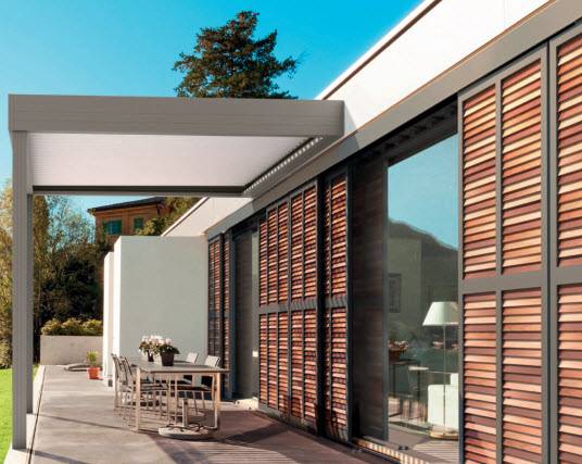 Mariage du bois et aluminium pour volets coulissants région Gard et Hérault