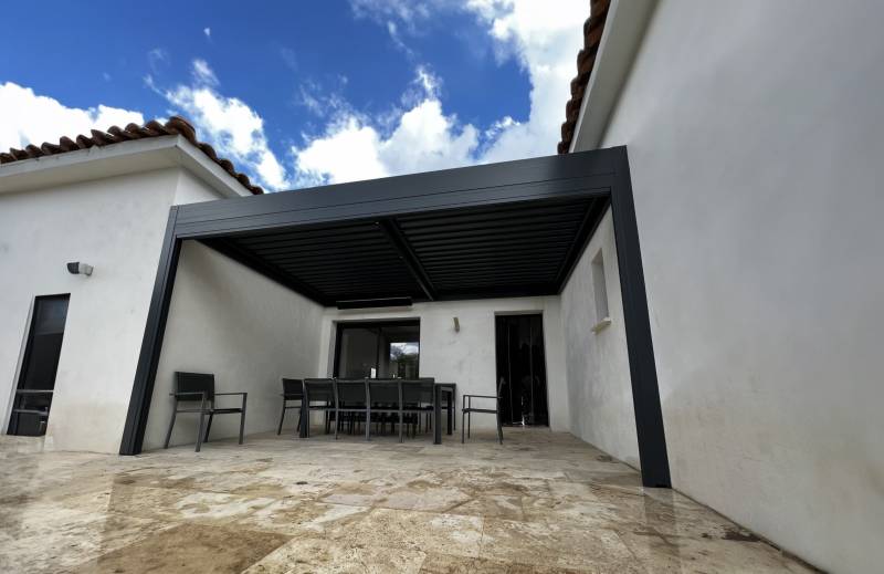 Pergola adossée sur trois murs : Optimisez votre espace à Souvignargues près de Sommières