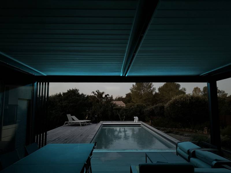 Les éclairage d'ambiance pour pergola bioclimatique - 3D Extérieur Villevieille 30
