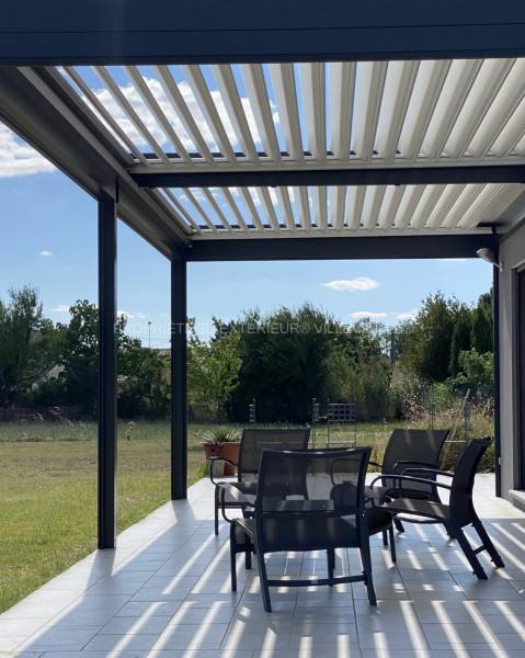 Pergola bioclimatique Conception et Aménagement d'Extérieur sur Montpellier et sa Région