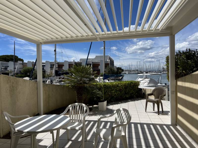 Conception de pergola sur mesure en aluminium à Port Camargue 30