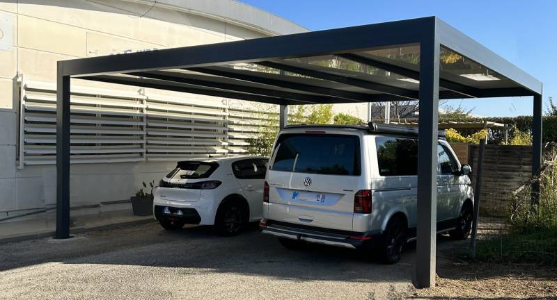 Abri de voiture carport toit plat- 3d Extérieur entre Nîmes et Montpellier