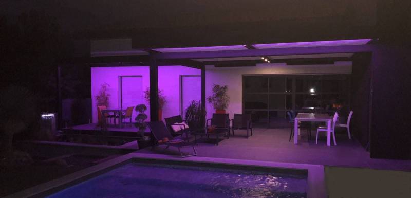 Spots LED et Ruban LED pour une ambiance sous votre pergola près de Nîmes dans l'Hérault 