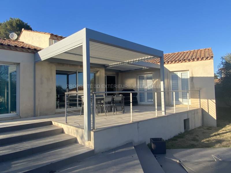 Conception et pose de pergola sur mesure bioclimatique en alu à Sommières