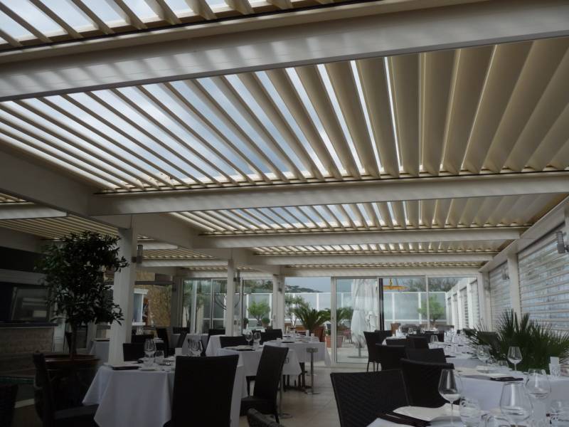 Pergola Bioclimatique plage - Front de mer